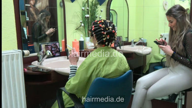 6225 MichelleH bei Leyla JMK custom forward shampoo in leatherpants smoking barberettes