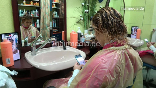 1251 Nora 231221 b by barber wetset multicaped