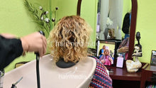 Load image into Gallery viewer, 1246 Barberette Nora 1 by mature Alessia apron shampooing backward