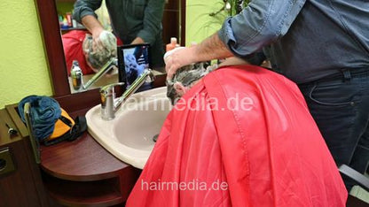 RalfS long hair guy  mulitcaping, forward shampoo, scalp tonic, wetset, hooddryer - maincam