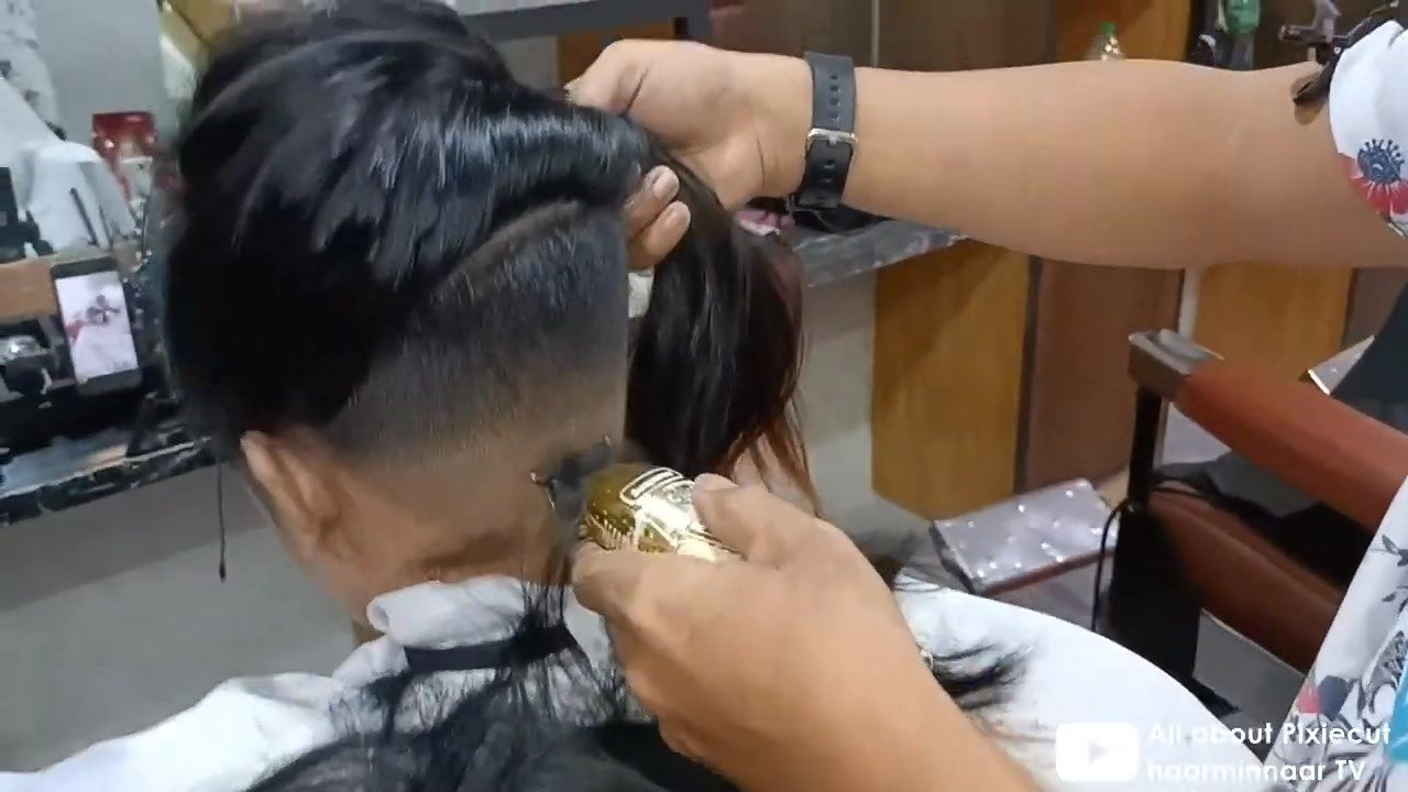 Teenager hates to watch her long hair fall!