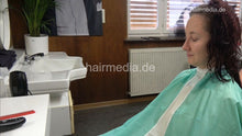 Laden Sie das Bild in den Galerie-Viewer, 1238 Tetjana 4 wet haircut long and thick hair in green cape by barber and forward blow dry