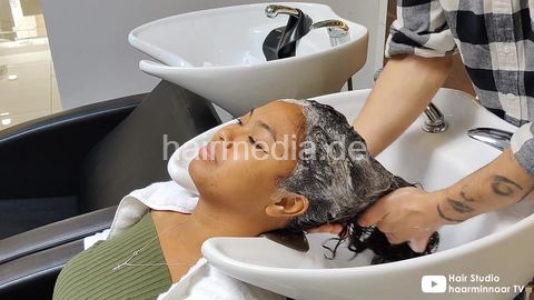 Tia gives the stylist free rein