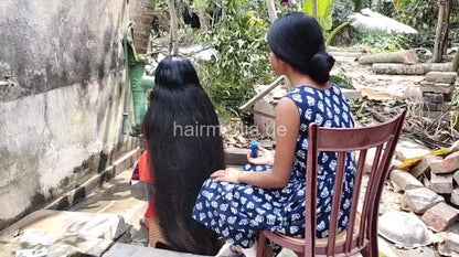 1242 Two Models Long Hair Oiling And Forward Hair Washing