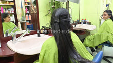 Load image into Gallery viewer, 2303 Indian Rapunzel Vaishali by Rapunzel Swati forward shampooing multicaping