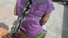 Cargar imagen en el visor de la galería, 9149 Veronica Long Black Hair Wet Combing With Hairstyling India
