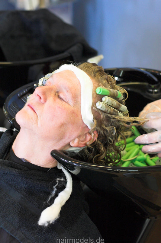 776 777 AS aunt and AS Granny perm, complete videos