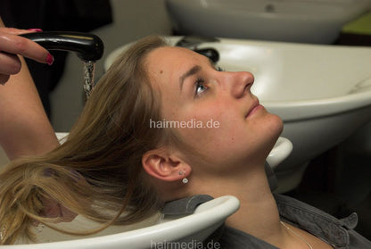 7047 Machteld complete 157 min HD video for download