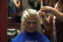 Laden Sie das Bild in den Galerie-Viewer, 7042 Sabrina 2 fake perm on bleached hair by Silvija and KristinaB