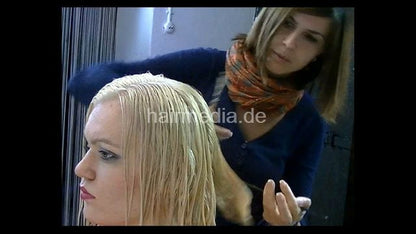 Laura Klara: Klara haircut