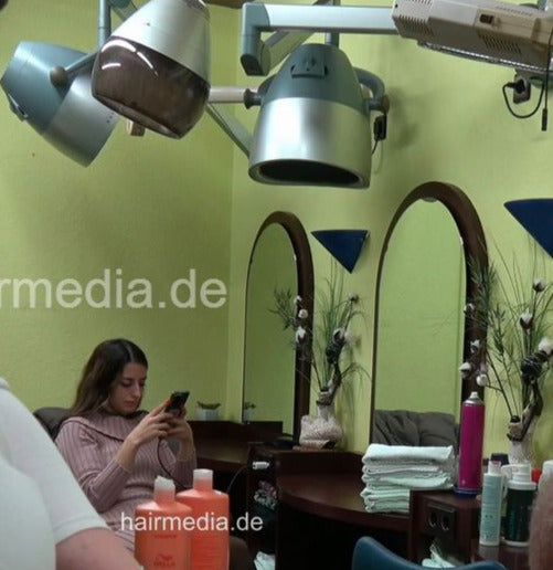 6222 fat student backward shampooing male client, Leyla controlled