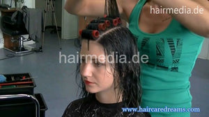 1213 Lilzi salon wetset then shampoo fresh styled hair upright by mature barberette