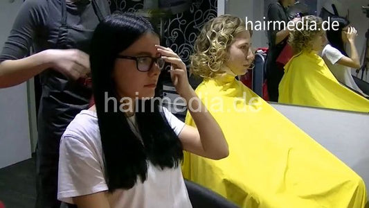 1213 synced upright hair ear and face shampooing red and yellowcaped