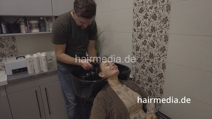 7201 Ukrainian hairdresser Vilnius 2411 Perm 1