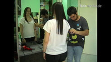 Load image into Gallery viewer, 8077 Daniela 2 cut long hair by Italian barber