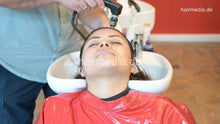将图片加载到图库查看器，1172 KarlaE long thick hair backward salon shampoo by barber ASMR richlather HQ cam