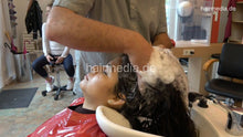 Laden Sie das Bild in den Galerie-Viewer, 1172 KarlaE long thick hair backward salon shampoo by barber ASMR richlather facecam