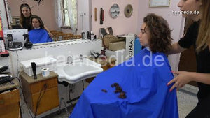 8155 MelanieC thick hair in barbershop dry cut haircut by readhead barberette