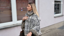 将图片加载到图库查看器，1226 02 MichelleH by NatashaA pullover crimp styling Sabrina custom knitwear