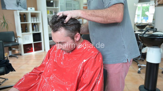 2017 Niclas chewing 2 buzz clippercut dayly haircut by barber in red vinyl cape MTM