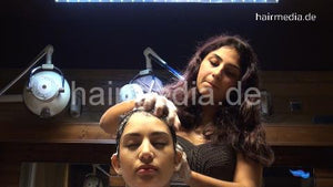 9075 02 Ilham thickhair by Kübra upright hairwash in salon chair