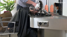 Cargar imagen en el visor de la galería, 1197 03 barber forwardwash the curling guy