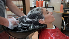 Laden Sie das Bild in den Galerie-Viewer, 1171 Amal barberette in pullover long pampering ASMR salon backward salon shampoo by barber