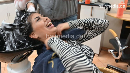 1050 221128 Nasrin 2 by barber shampoo and blow out private livestream