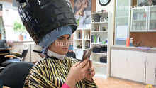 Carica l&#39;immagine nel visualizzatore di Gallery, 1203 07 IvanaKi fakeperm small rod wetset under the dryer and styling