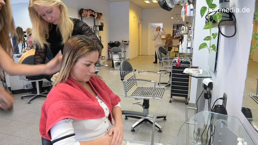 7114 08 Mara waiting and haircut