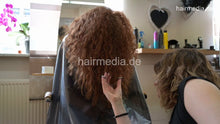 Laden Sie das Bild in den Galerie-Viewer, 7203 Diana 1 redhead teen curly hair drycut dry haircut
