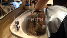 将图片加载到图库查看器，1017 12 Janette by Juliane forward shampoo hairwash in salon bowl