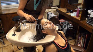 1017 14 Aylin by Barber backward shampoo salon hairwash thick hair
