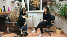 Charger l&#39;image dans la galerie, 1050 221230 YasminN by Alessia private livestream SP custom forward shampoo and blow dry
