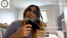 Charger l&#39;image dans la galerie, 1050 220530 MarinaM self home hairstyling, MakeUp, blowout livestream