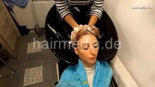Carica l&#39;immagine nel visualizzatore di Gallery, 1060 Mariam redhead in Georgia (country) 201217 shampoo and blowstyle
