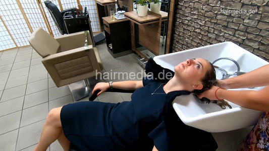 1060 Sahra by hobbybarberette Katia pampering shampooing and blow