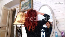 Carica l&#39;immagine nel visualizzatore di Gallery, 1150 JulieS redhead home 210306 self coloring tint red in CZ black pullover