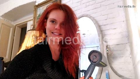 1150 JulieS redhead home 210306 self coloring tint red in CZ black pullover blow dry part