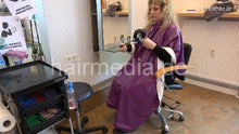 Cargar imagen en el visor de la galería, 1152 curvy TineZ by barber hood dryer curly drying