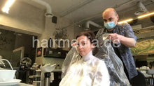 Cargar imagen en el visor de la galería, 1153 Natasha Ukraine 210607 salon tint, shampoo and blow by barber