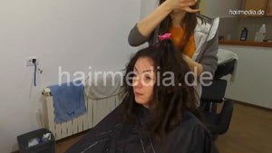 1155 Neda Salon 20210503 trim haircut very thick and curly hair and blow