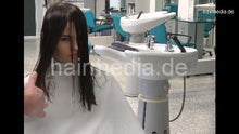 Load image into Gallery viewer, 1156 03 VanessaT salon very long wetcut trim by barber in haircompression salon