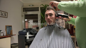 1168 chewing Niclas haircut by barberette Justyna drycut and buzz