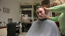 Load image into Gallery viewer, 1168 chewing Niclas haircut by barberette Justyna drycut and buzz
