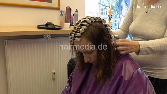 1182 21_11_07 HannaM 2 genuine perm wrap in pink PVC cape