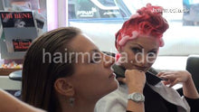 Charger l&#39;image dans la galerie, 9067 Part 13 Kia upright hair shampooing redhead