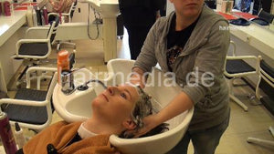 6134 Stephanie 1 backward salon shampooing Nuremburg in double twin shampoobowl