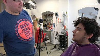 1197 19 Mido hairy youngman forwardwash by barber Nico