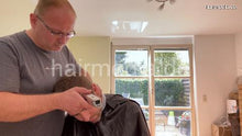 Load image into Gallery viewer, 2012 20201210 homeoffice buzzcut by Nico and shampoo